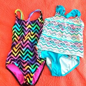Bathing suit pair